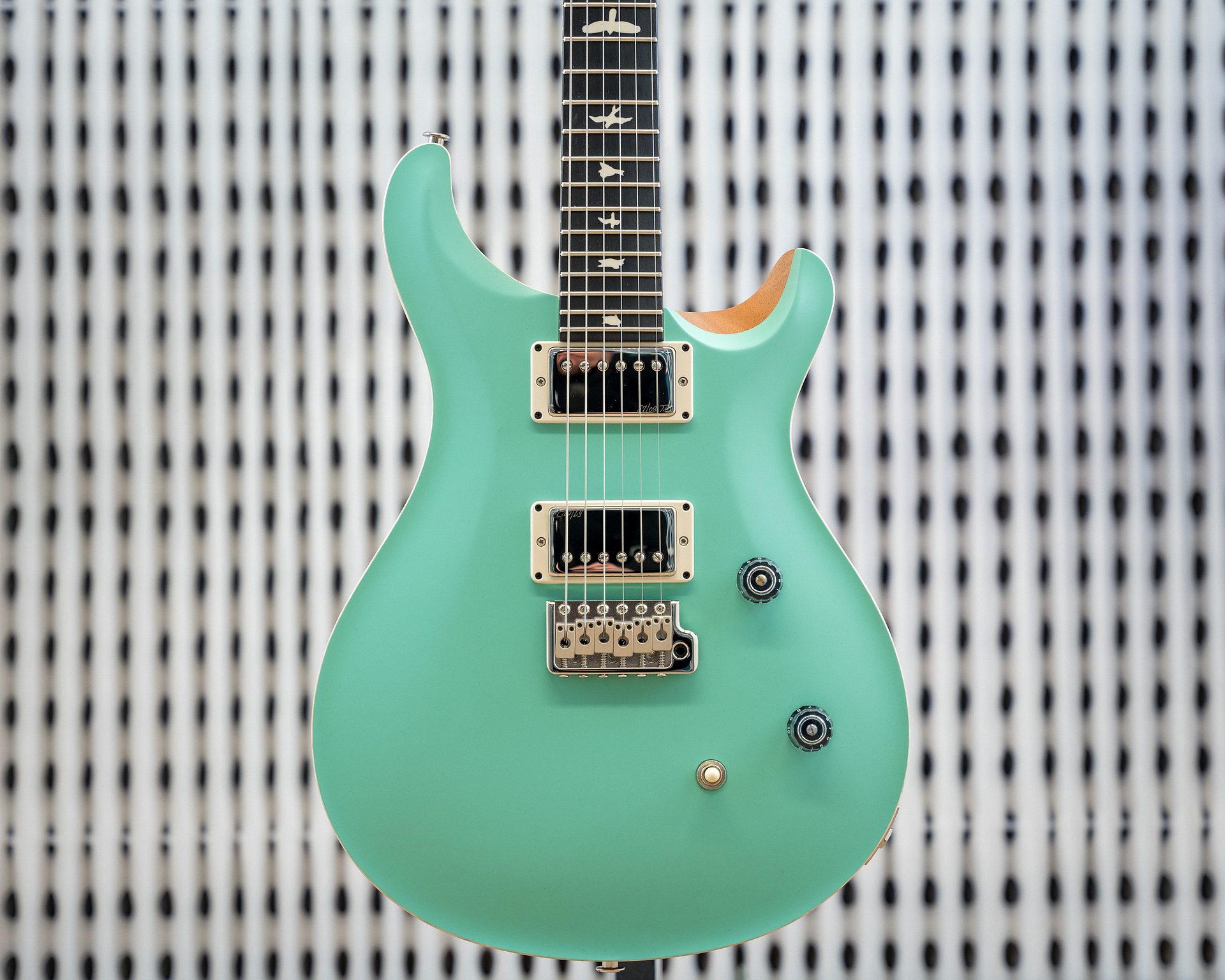 THE CE24 SATIN NITRO LIMITED EDITION