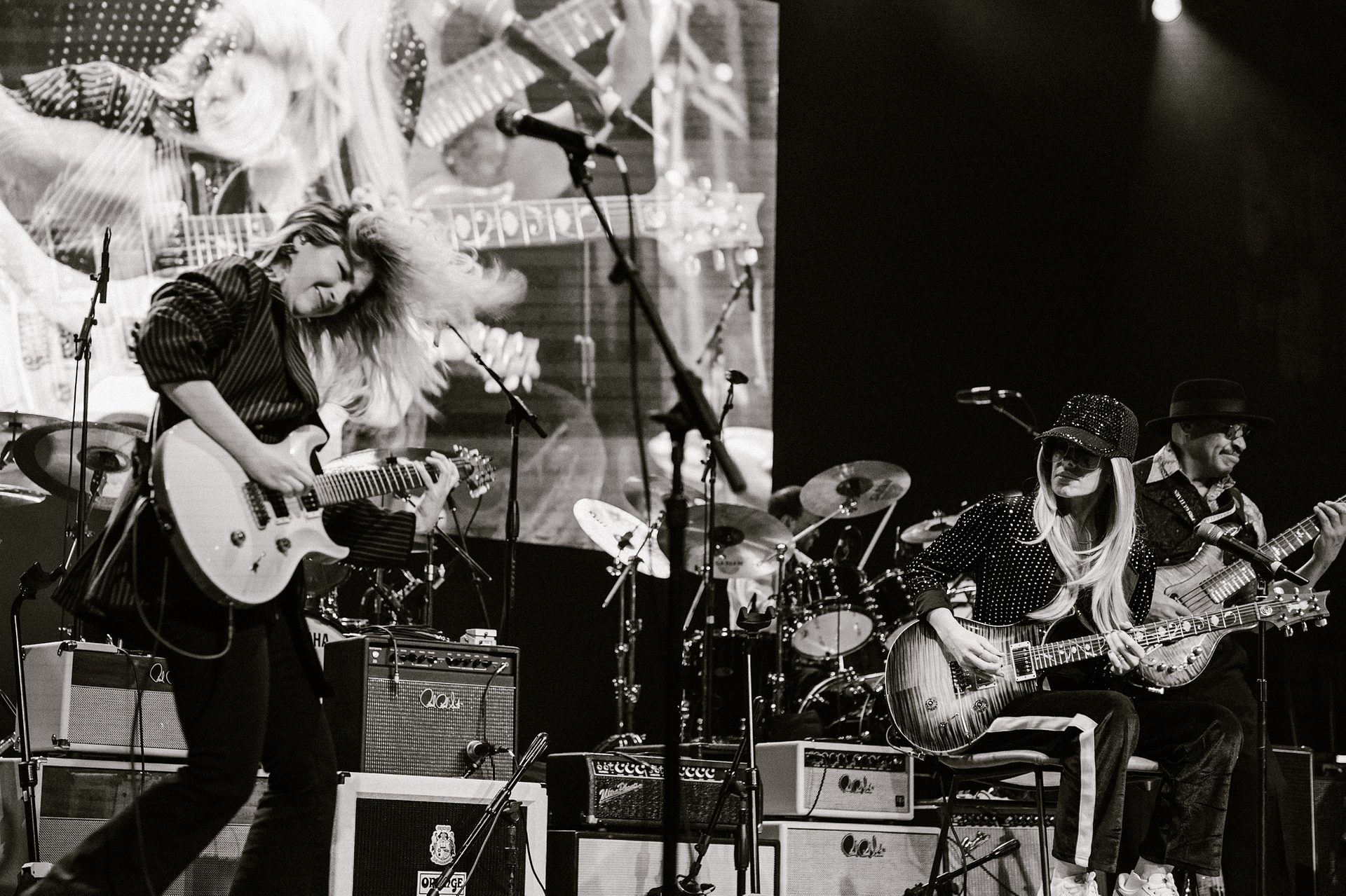 Orianthi Gifts Her Lotus Bloom Guitar to Dany Villarreal on Stage!