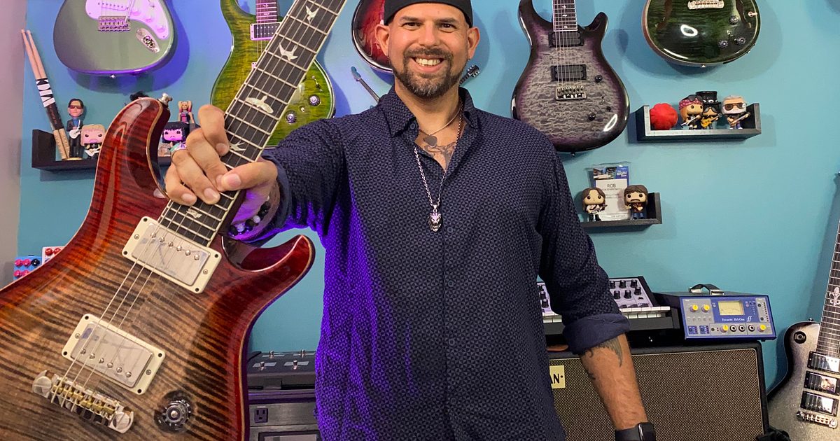 PRS Guitars | Rob's School of Music Releases First Book