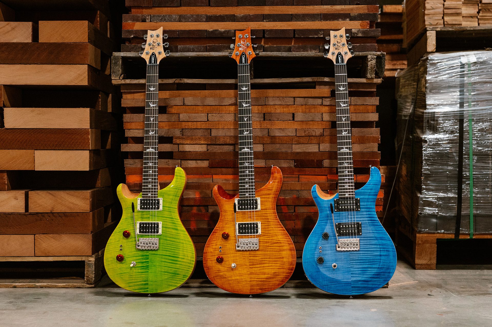 PRS Guitars | Electric and Acoustic Guitars, Basses, Amplifiers &…