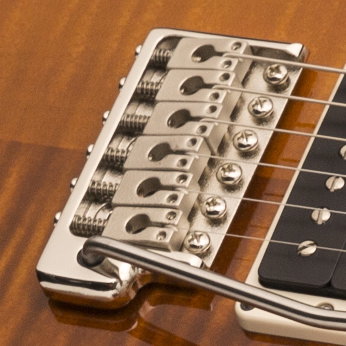 PRS Patented Tremolo, Molded