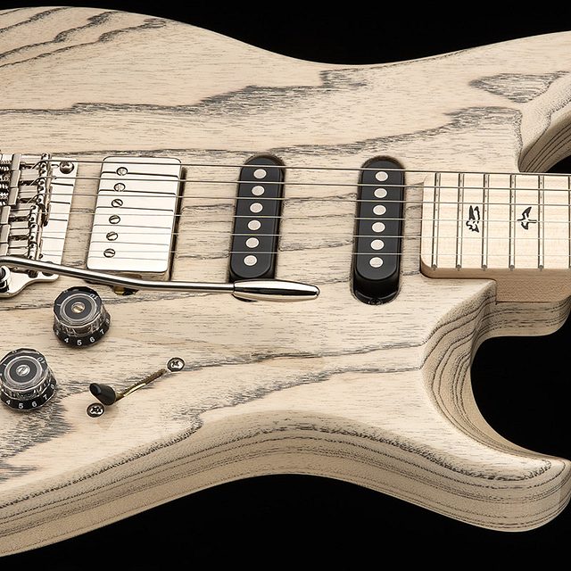 Fiore 2026 white doghair hero a