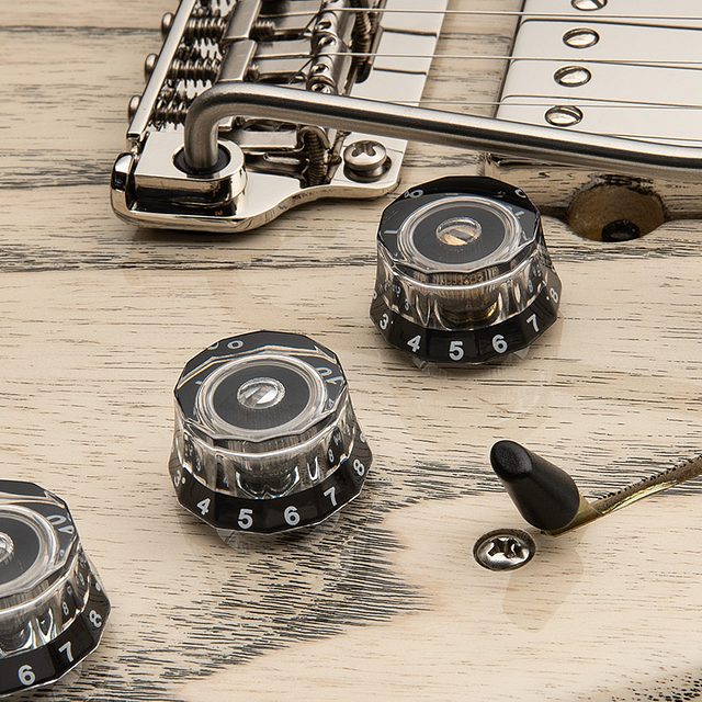 Fiore 2026 white doghair hero e