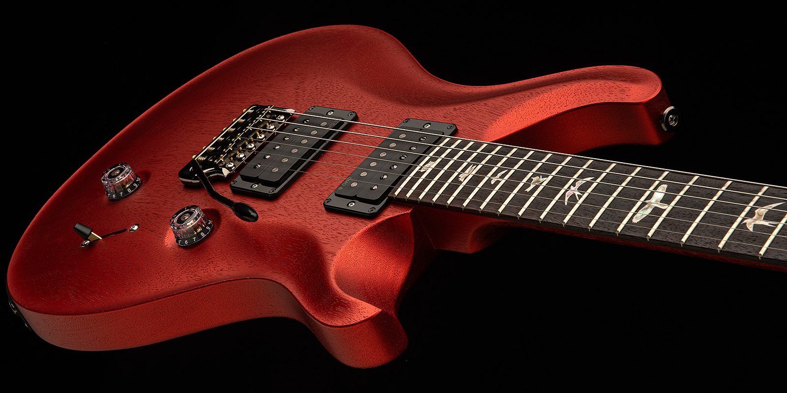 Standard 24 satin 2025 red apple metallic hero a