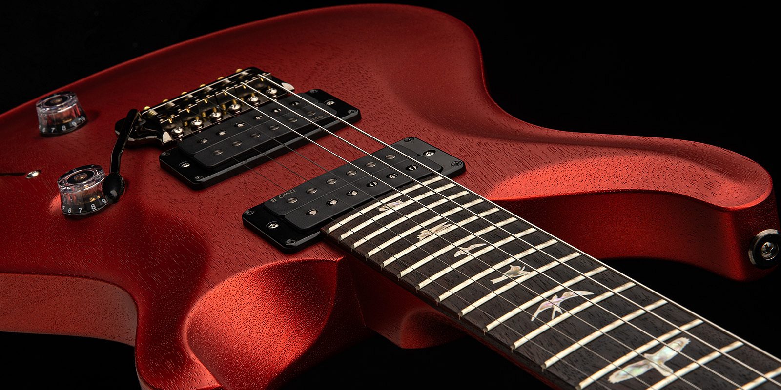 Standard 24 satin 2025 red apple metallic hero b