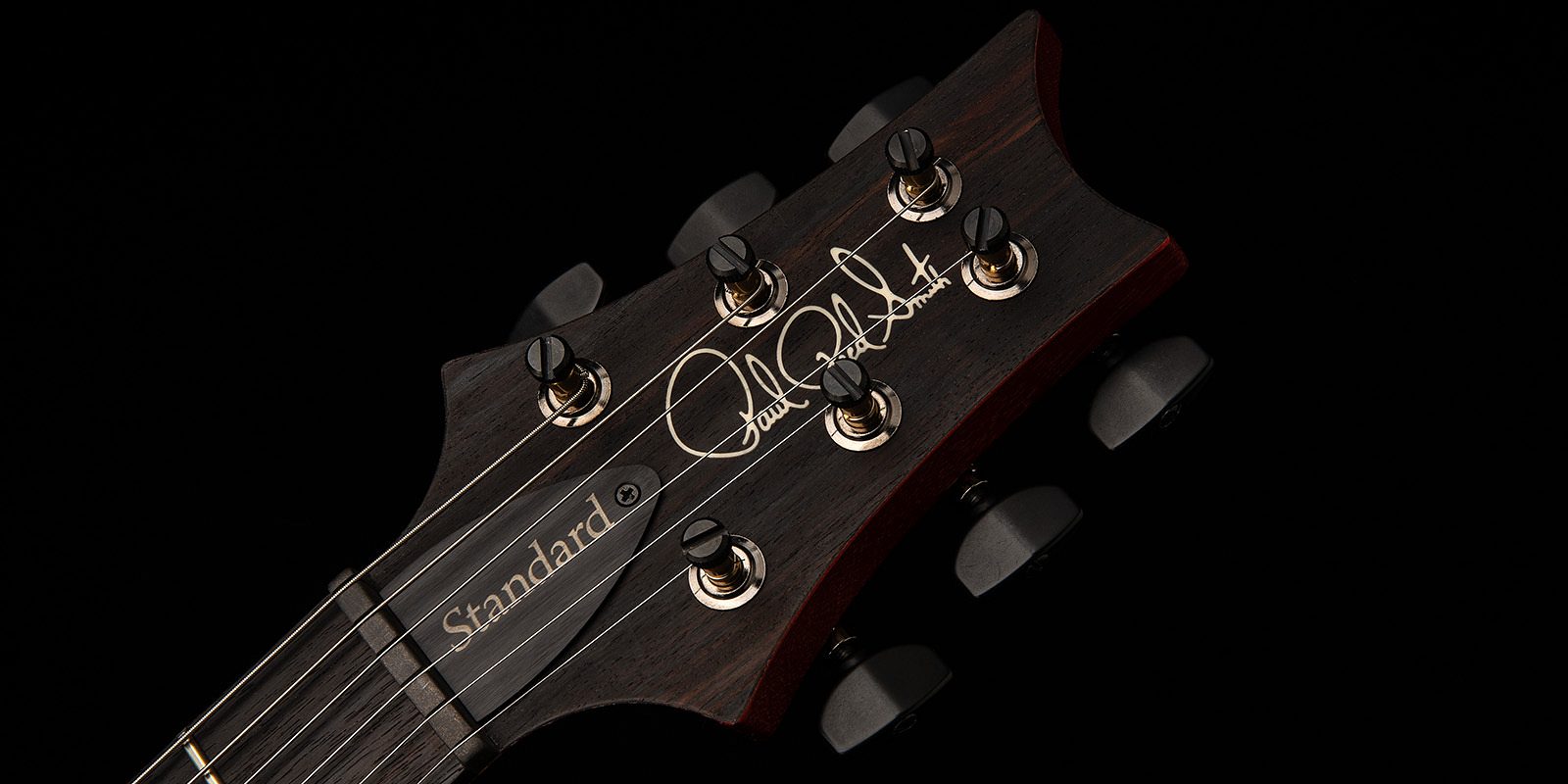 Standard 24 satin 2025 red apple metallic hero g