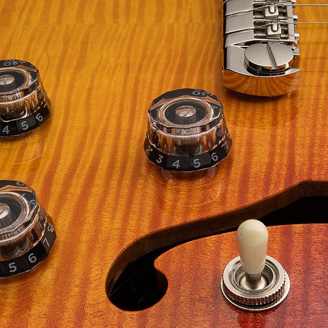 Se ed sheeran hollowbody I piezo baritone 2026 hero d