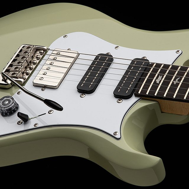 Se studio standard 2025 hero a